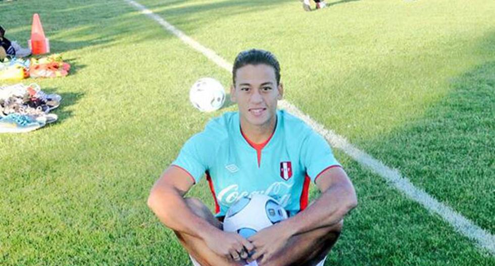Cristian Benavente no esperó mucho y se unió de inmediato a la Selección Peruana. (Foto: Twitter @CBBDix)