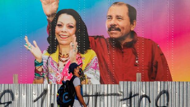 Rosario Murillo, Vice President of Nicaragua and the President of the country, Daniel Ortega.  (GETTY IMAGES).