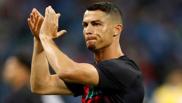 El arribo de Cristiano Ronaldo a la Juventus generó diversas reacciones. Una de ellas fue la de Patrice Evra, defensa del club, quien le cantó una composición de Andrea Bocelli al portugués (Foto: AP)