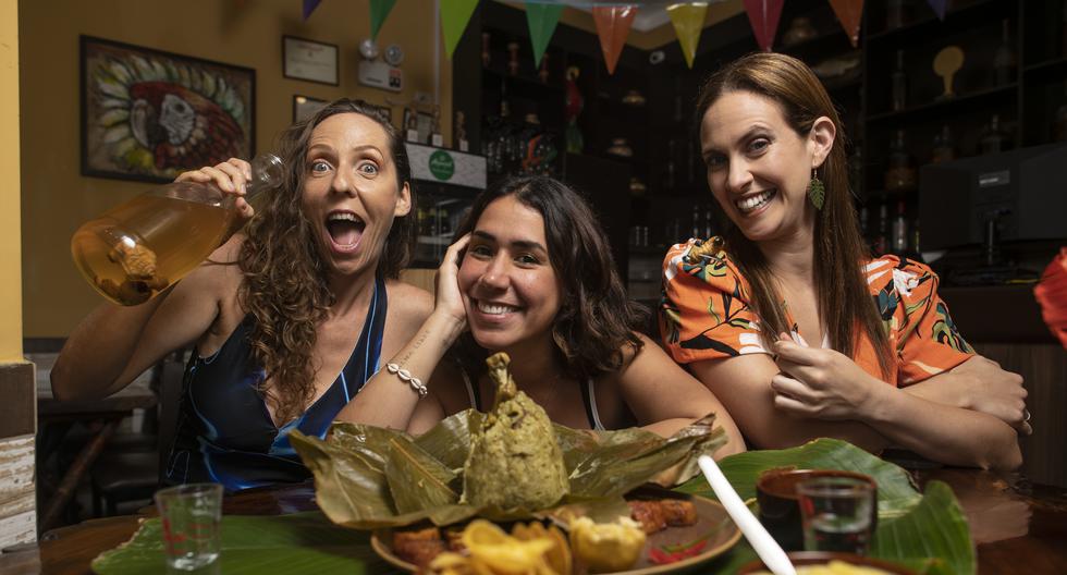 Entre juanes y cecinas del premiado restaurante El Aguajal - Jesús María (Jr. Huiracocha 1498), las actrices Saskia Bernaola, Patricia Barreto y Emilia Drago le cuentan a Somos algunas de las vivencias que experimentaron en "Isla Bonita". Foto: Elías Alfageme.