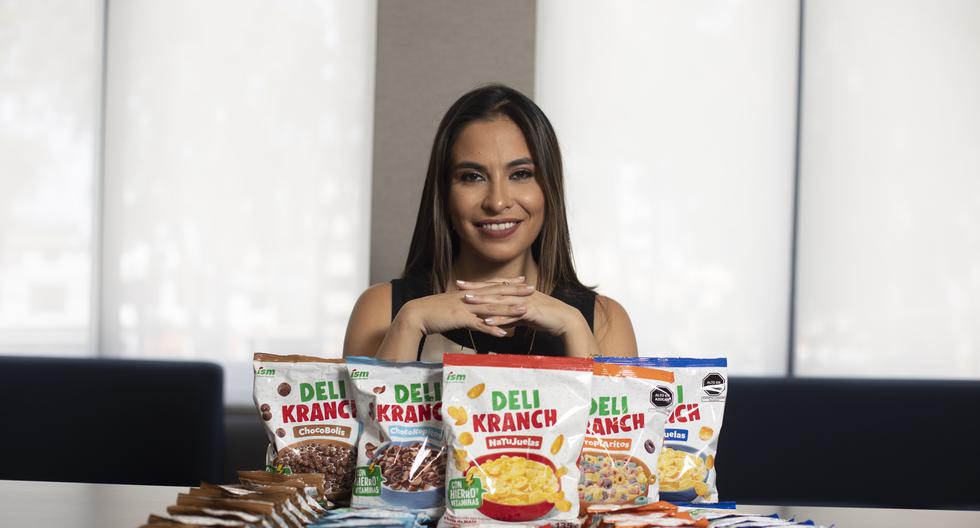 Los cereales Delikranch también contienen hierro y vitaminas, indica Cintya Añaños, CEO de ISM.  Agrega que el producto mantiene su textura y su consistencia crocante al ser combinado con algún líquido. (Foto: César Campos).