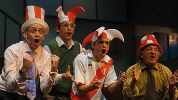 "Horas extras", cuando el fútbol suple la frustración laboral