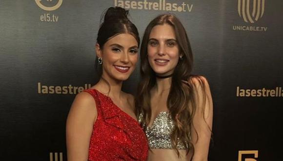 Bárbara López y Macarena Achaga, de "Amar a muerte", en los Premios TVyNovelas 2019. (Foto: Instagram/ Las estrellas)