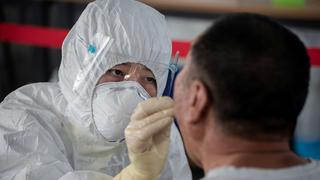 China registra 17 nuevos casos de coronavirus, 14 de ellos en Beijing