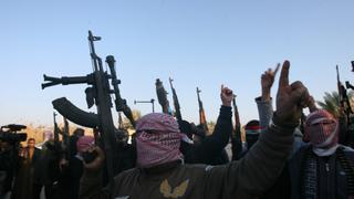 Iraq: gobierno y rebeldes se unen contra los terroristas.