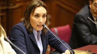 Patricia Donayre: "El Congreso no puede renunciar a legislar"