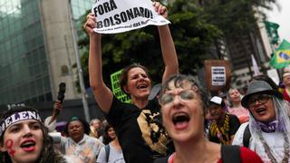 Miles de mujeres marchan en Brasil por sus derechos y contra Bolsonaro | FOTOS