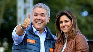 Escándalo en Colombia: avión presidencial fue usado por familia de Iván Duque para ir a fiesta de cumpleaños (y otros casos similares)