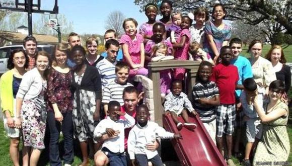 La familia estadounidense con 34 hijos que continúa creciendo