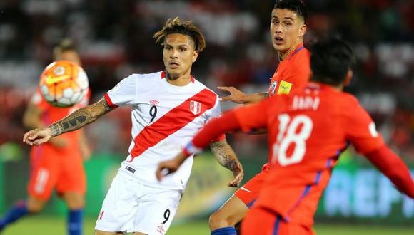 Perú cayó 2-1 ante Chile en Santiago por las Eliminatorias
