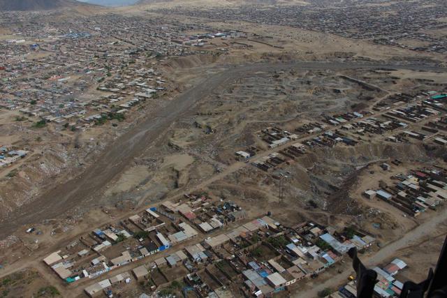 Trujillo: desborde de quebrada dejó más de 500 casas colapsadas - 4