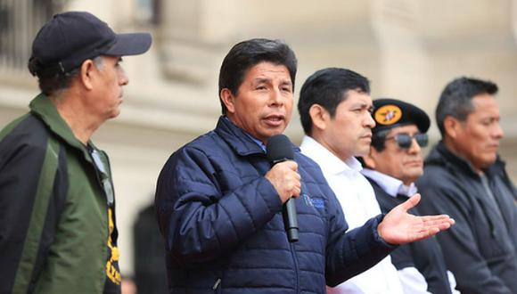 Ante licenciados de las FFA convocados a Palacio de Gobierno, Pedro Castillo azuzó contra la prensa (Foto: Presidencia Perú)