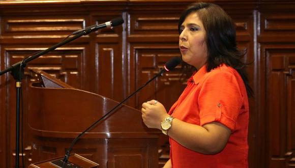 Ana Jara anuncia relevo de altos cargos de la DINI