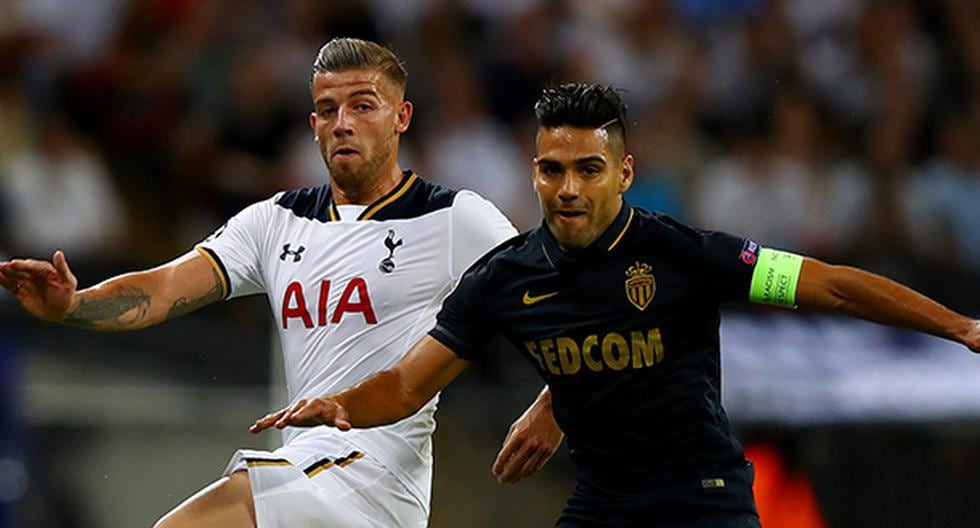 Mónaco celebró el triunfo con Radamel Falcao en campo del Tottenham por la Champions League. (Foto: Getty Images)