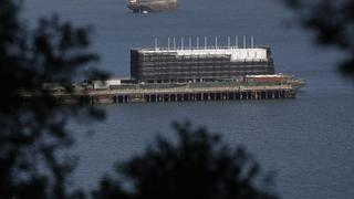 ¿Qué hará Google con esta misteriosa barcaza anclada en la bahía de San Francisco?