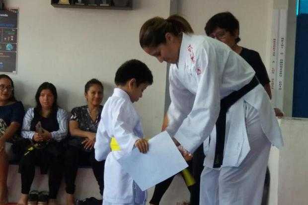 Alexandra Grande es una de las maestras de su Dojo. La karateca peruana luce dos medallas de oro en su casa: Toronto 2015 y Lima 2019. (Foto: Facebook Alexandra Grande)