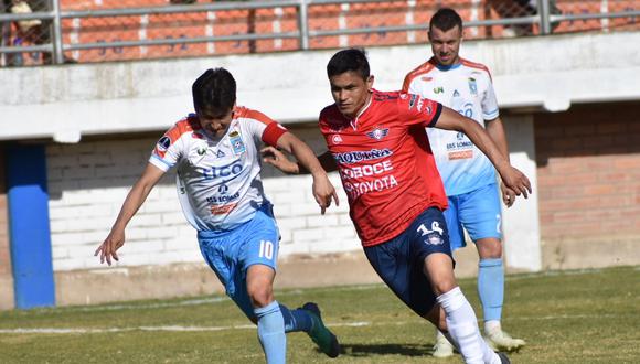 Wilstermann, actual campeón del fútbol altiplánico, no pudo sumar de a tres ante Blooming, que no aprovechó las licencias que le dio el cuadro aviador de inicio a final. (Foto: Diario Opinión)