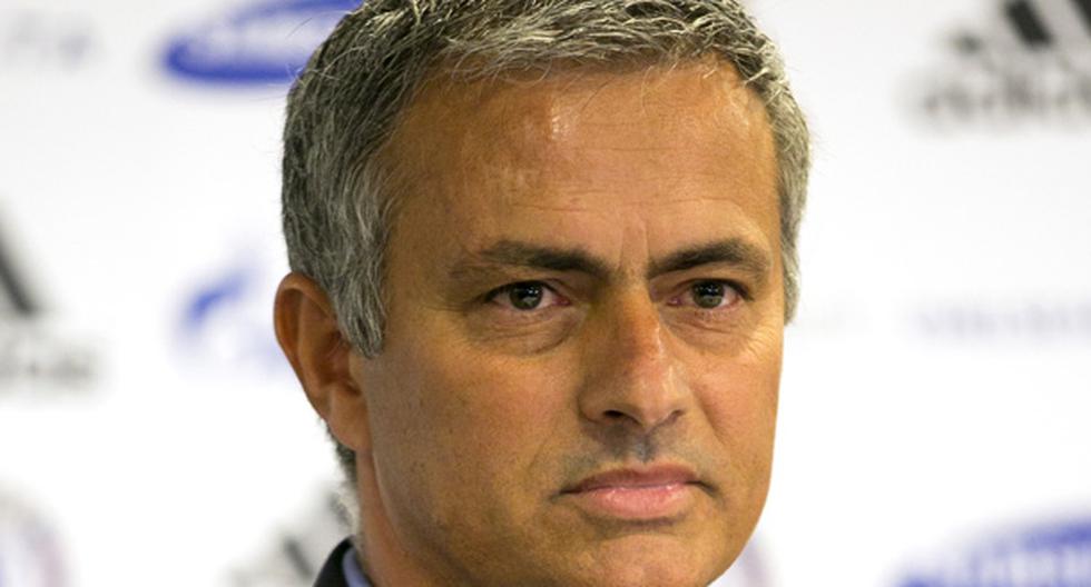 José Mourinho tiene algunos problemas para preparar al Manchester United de cara al partido contra el city (Foto: EFE)