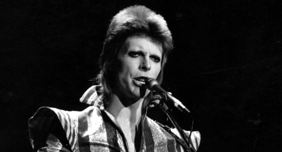 "EFEMÉRIDES":https://laprensa.peru.com/noticias/efemerides-62288 | Esto ocurrió un día como hoy en la historia: en 2016, falleció David Bowie, músico británico. (Foto: Express/Express/Getty Images)