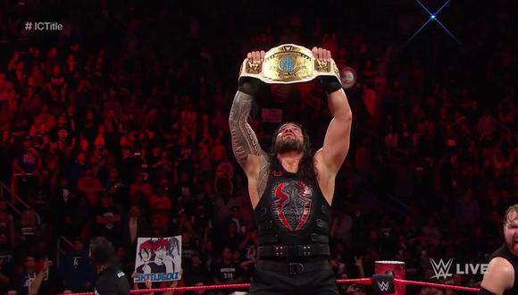 En WWE Raw posterior a Survivor Series, Roman Reigns se consagró campeón Intercontinental. (Foto: Twitter)