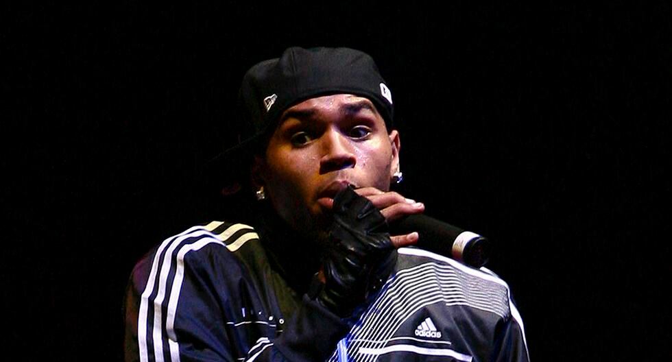 Chris Brown es liberado luego de pagar una fianza de 250,000 dólares. (Foto: Getty Images)