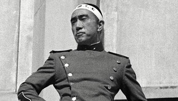 Yukio Mishima, 25 de noviembre de 1970. (Foto: AFP)