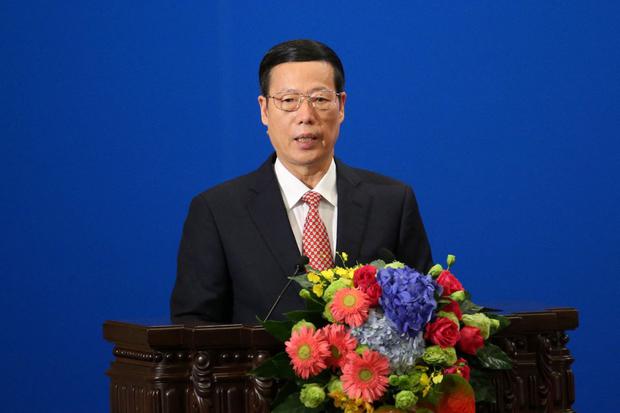 El viceprimer ministro de China, Zhang Gaoli, pronuncia un discurso durante el Foro de Comercio e Inversión Filipinas-China en el Gran Palacio del Pueblo en Beijing el 20 de octubre de 2016. (WU HONG / AFP).