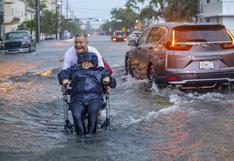 Lluvias torrenciales azotan Florida y provocan inundaciones y cientos de vuelos cancelados