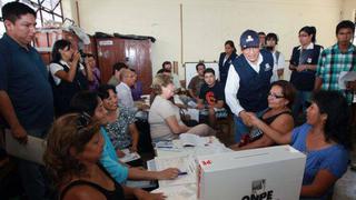 Revocación a Villarán: más del 40% de miembros de mesa ya tiene credenciales