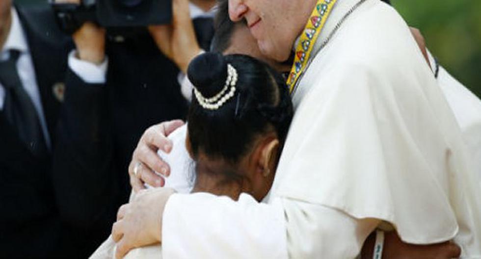 El Pontífice mostró su apoyo a los inmigrantes indocumentados que viven en Estados Unidos. (Foto: aztecanoticias.com.mx)