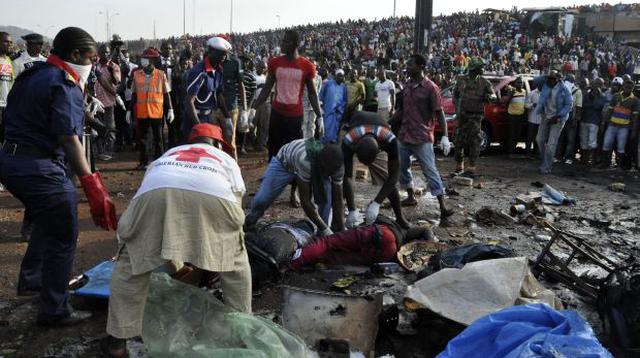 Nigeria: 71 muertos por atentado en estación de buses - 2