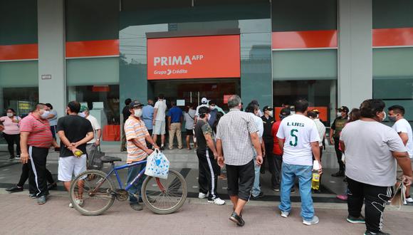 Recuperación económica se complicaría ante el retiro masivo de los fondos de pensiones. (Foto: GEC)