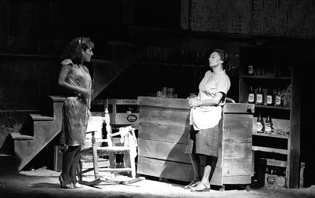 On January 30, 1986, the play 'La Chunga' by Mario Vargas Llosa was premiered.  Photo: GEC Historical Archive