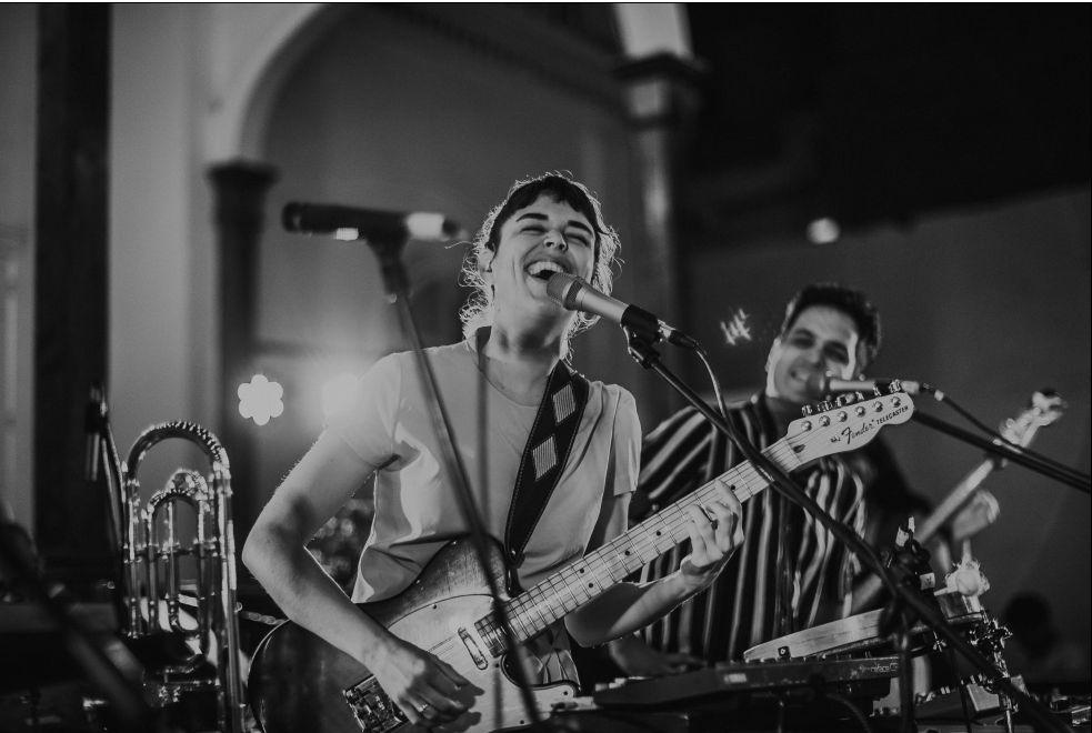 Alejandro y Maria Laura, en vivo (Difusión).