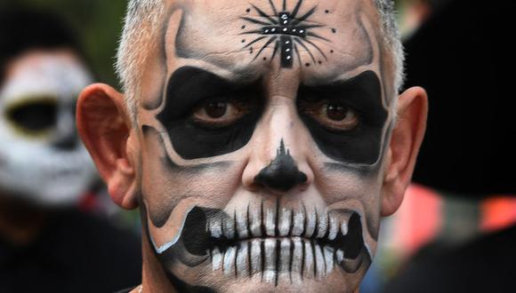 La festividad del Día de Muertos se realiza año a año en México, desde el 27 de octubre hasta el 2 de noviembre (Foto: Mark Ralston / AFP)