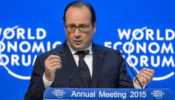 Hollande: Estado Islámico moviliza a 40.000 terroristas