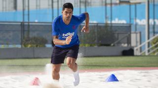 Lionel Messi volvió a Barcelona y Luis Suárez ya se entrena tras recortar periodo de vacaciones