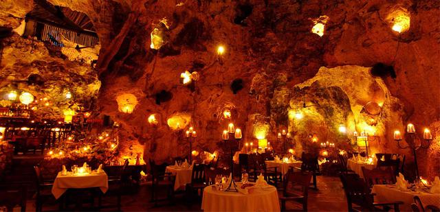 ¿Imaginas una cena romántica bajo las estrellas en este lugar? - 1