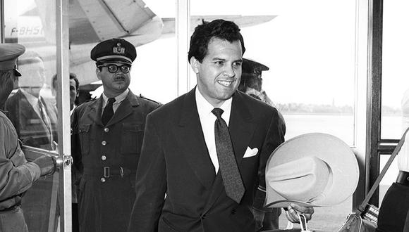 El 25 de noviembre de 1960, el tenor peruano Luis Alva Talledo llegó al aeropuerto de Lima desde Europa. (Foto: Archivo Histórico El Comercio)