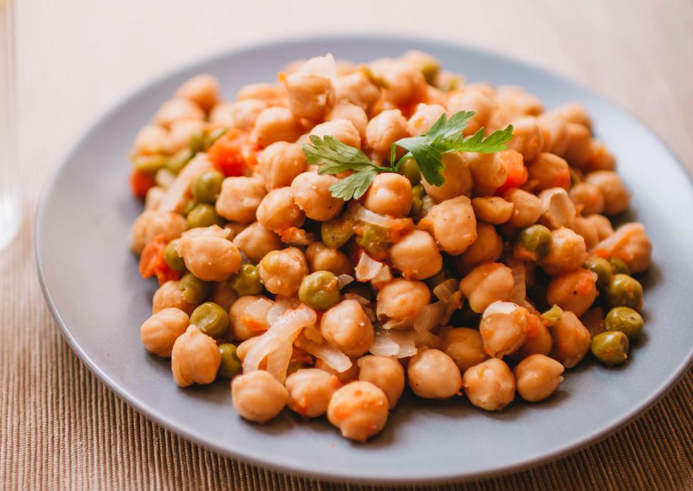 Al momento de comprar los garbanzos, la calidad es un punto importante para conseguir que nos queden bien. <b>Si están frescos son más fáciles de cocinar</b>. Asimismo, los garbanzos viejos pierden cualidades y humedad. (Foto: Adrianna Calvo - Pexels)