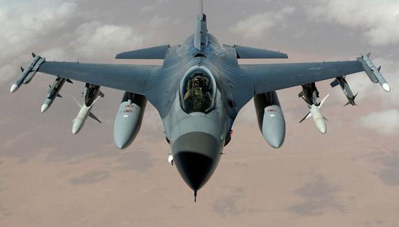 Los F-16 son cazas muy sofisticados cuyo manejo requiere una larga formación. (Getty Images).