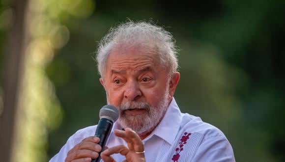 El exmandatario Luiz Inácio Lula da Silva participa en un acto con motivo de la independencia de la provincia de Bahía hoy, en la ciudad de Salvador (Brasil).