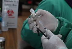 Un médico que recibió la vacuna de Sputnik V da positivo a coronavirus en Bolivia