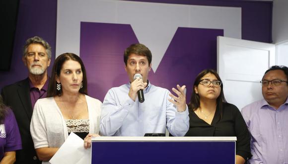 El secretario general del Partido Morado, Rodolfo Pérez, detalló que, pese a tener espacio para hacerlo, Mora nunca los puso al tanto "de su situación legal". (Foto: Violeta Ayasta / GEC)