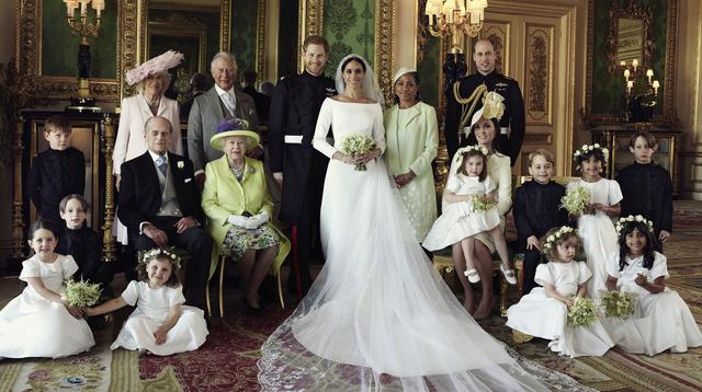 El príncipe Harry y Meghan Markle compartieron fotos oficiales de la boda real tomadas en el Castillo de Windsor. (Foto: AP)