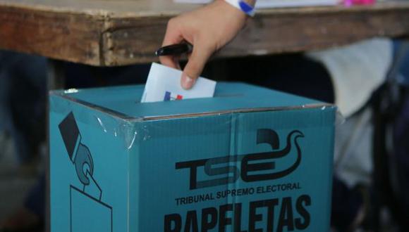El Salvador abre las urnas para elegir presidente