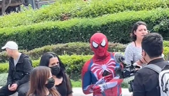 El joven quería sorprender a su pareja. (Foto: Captura/TikTok-lisset_rt)