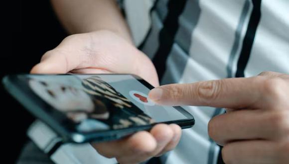 Los celulares guardan gran cantidad de información sobre nuestro día a día, gustos, intereses y costumbres. (Foto: Shutterstock)