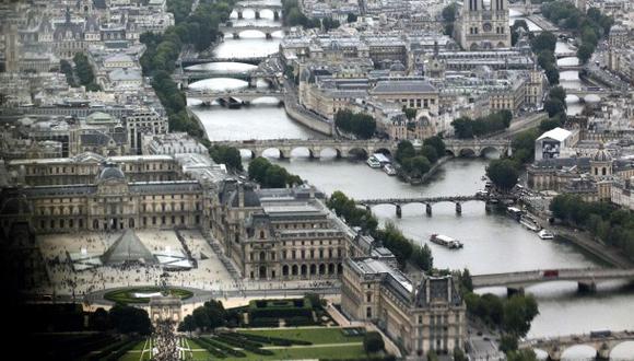 Alerta en París: El Museo del Louvre podría quedar inundado