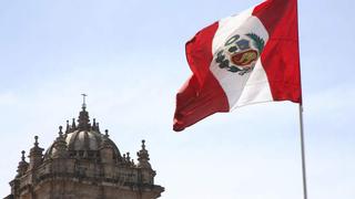 Perú rebajará previsiones de crecimiento, pero confía en liderar la región